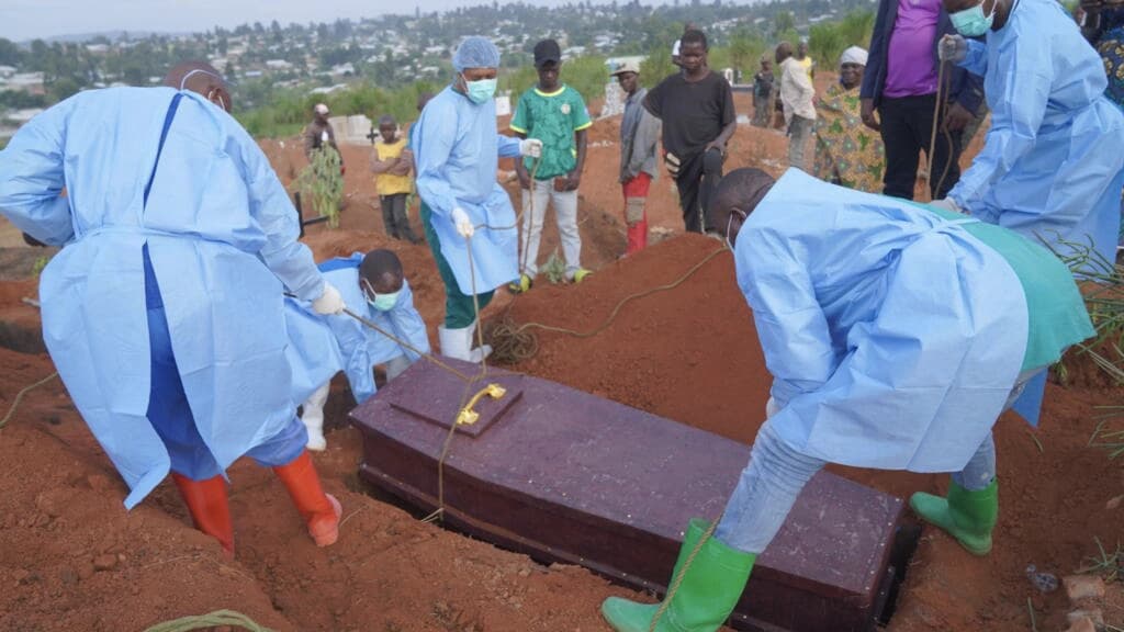 RDC : Ebola franchit le cap des 8 000 cas et près de 4 000 morts