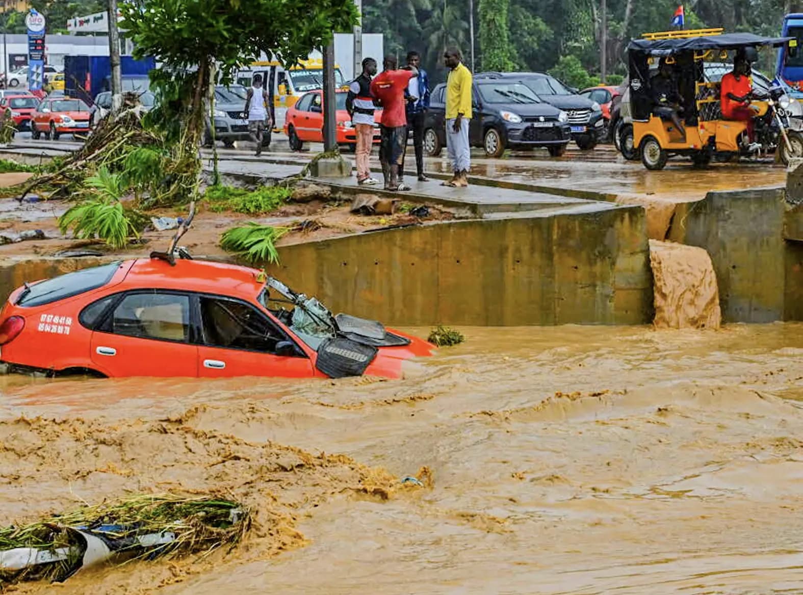 Pluies diluviennes en Côte d'Ivoire : les recommandations du gouvernement pour prévenir les risques