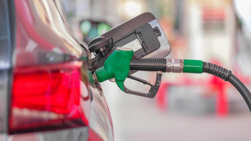 Carburant en Côte d’Ivoire : pourquoi le litre de Super atteint-il 905 FCFA en août 2026 ?