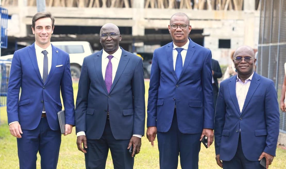 Cancer : la Côte d'Ivoire déploie ses premiers "navigateurs patients" pour accompagner les malades