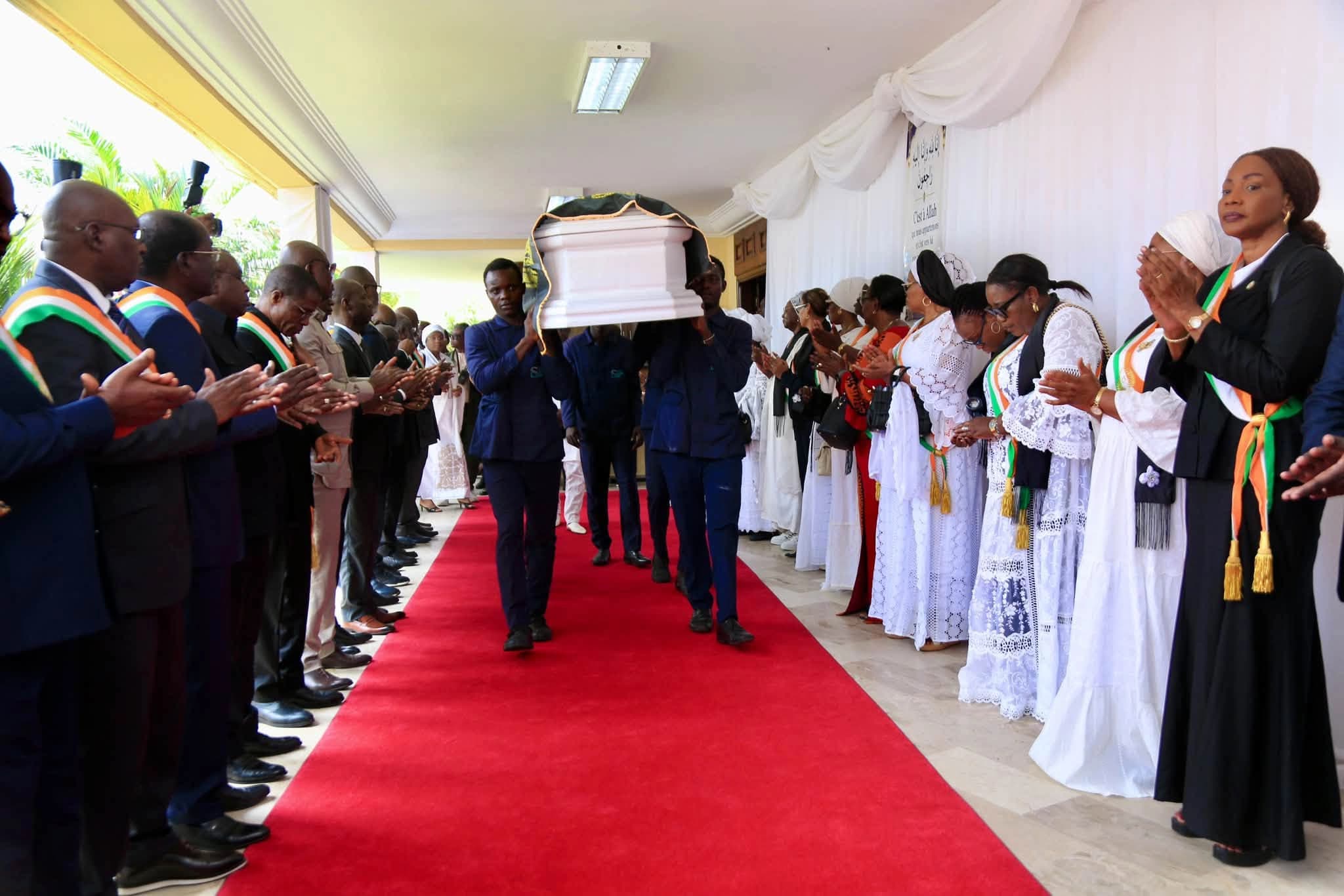 Côte d’Ivoire : le Sénat rend un hommage solennel à Bamba Maïmouna épouse Dosso