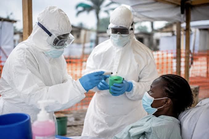 Ebola au Nigeria : 53 personnes sous surveillance après un cas confirmé à Abuja